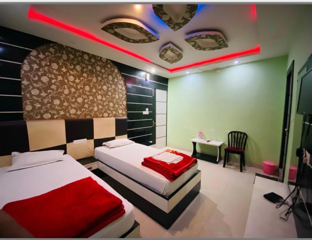 Hotel Basant Vihar International à Gaya Extérieur photo