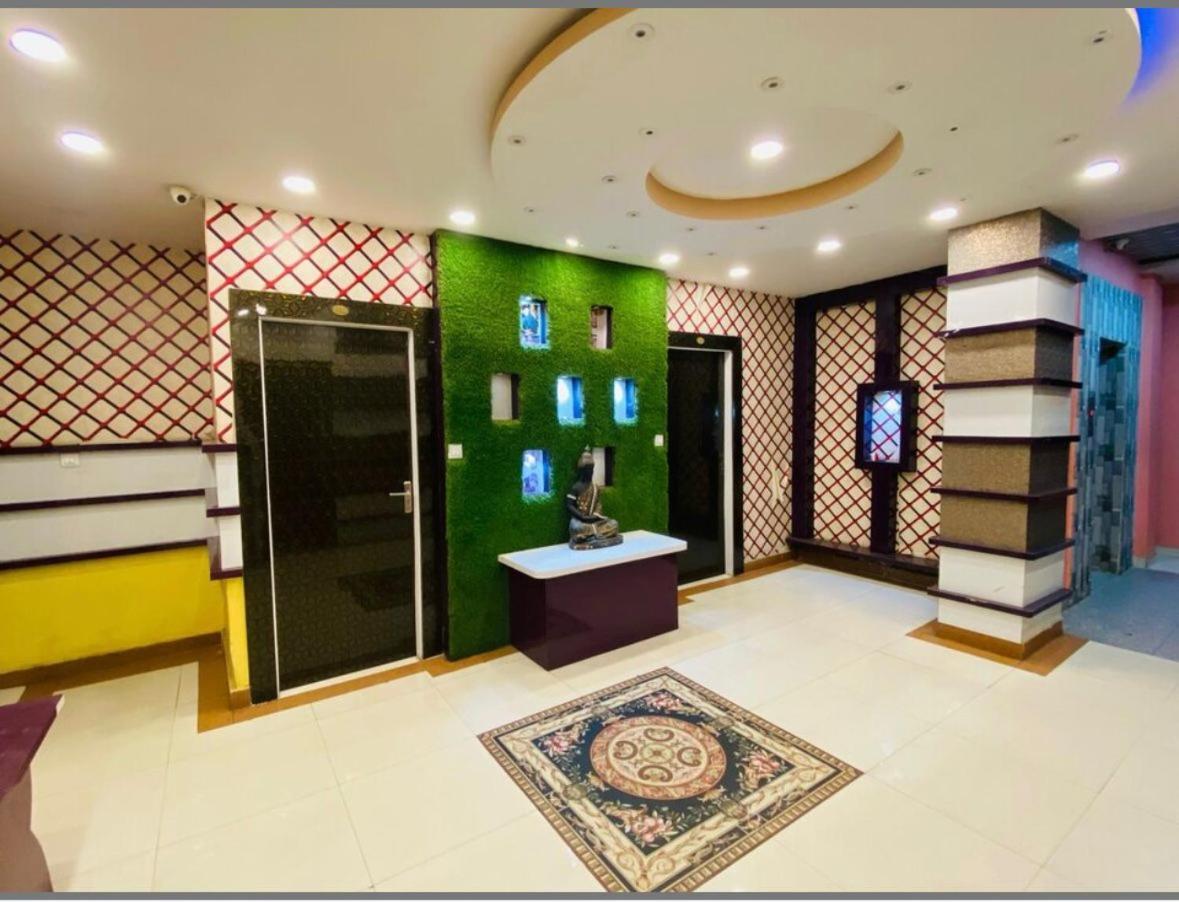 Hotel Basant Vihar International à Gaya Extérieur photo